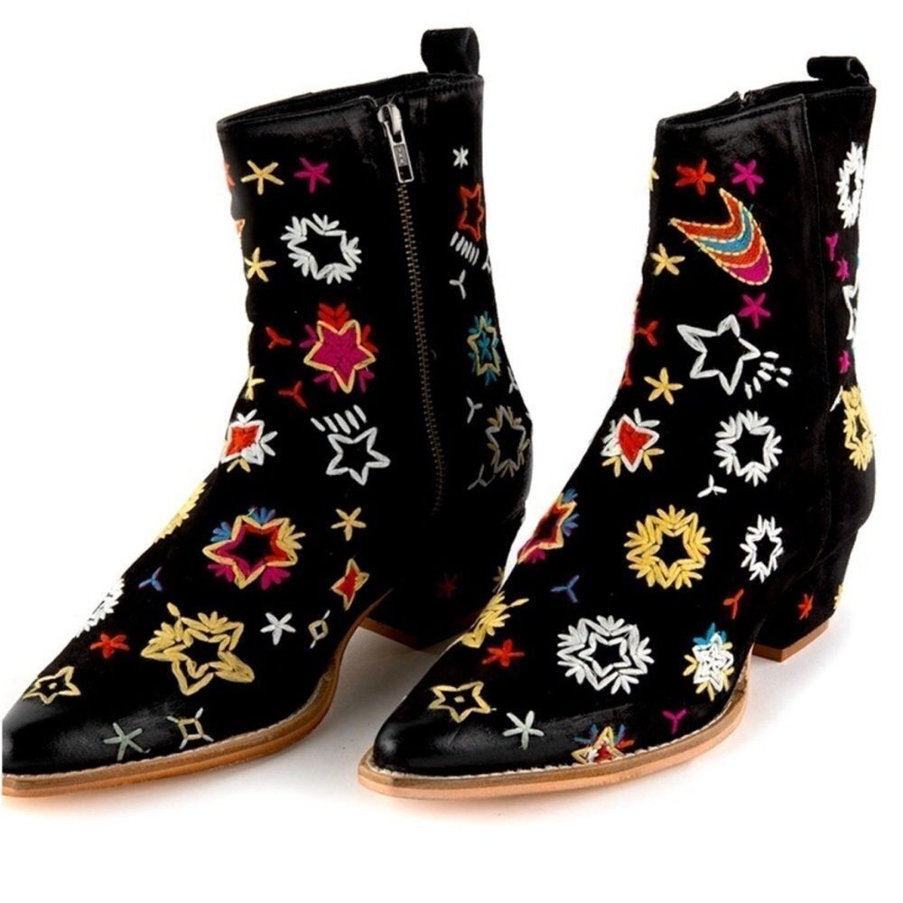 Free People Bowers Suede Embroidered Western Boots in Black‎ Size 6.5 (37) NWOB - Picture 4 of 16